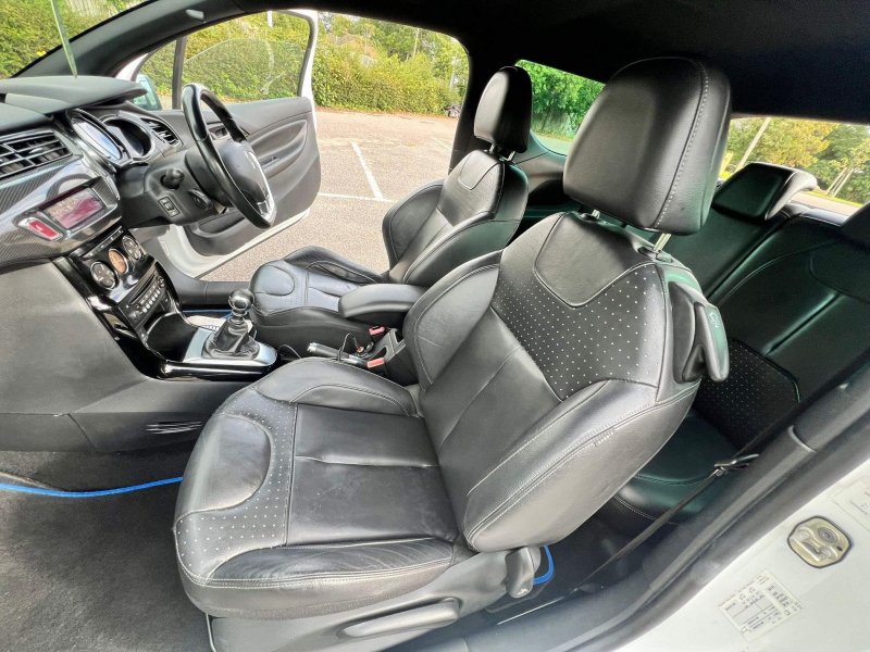 CITROEN DS3