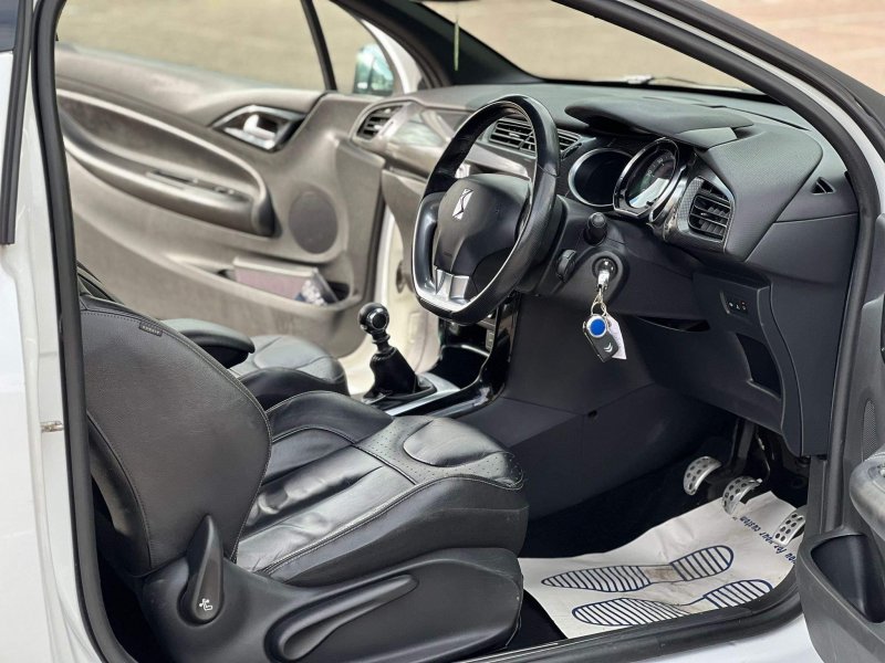 CITROEN DS3