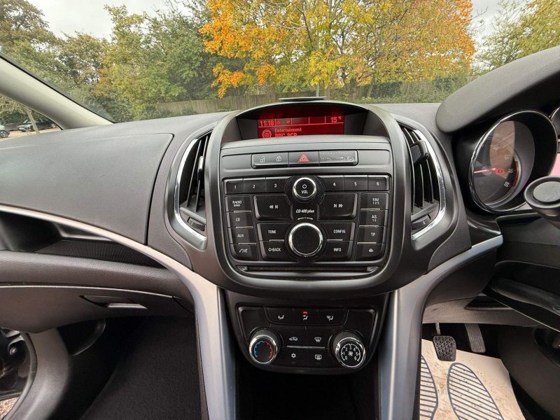 VAUXHALL ZAFIRA TOURER