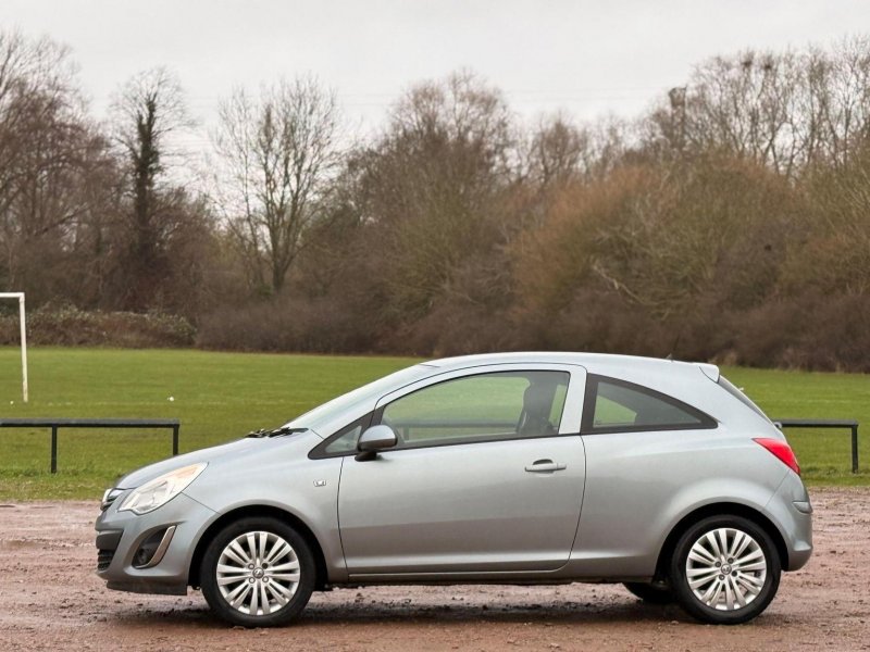 VAUXHALL CORSA