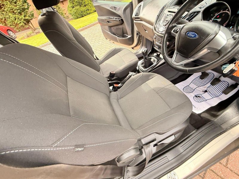 FORD B-MAX