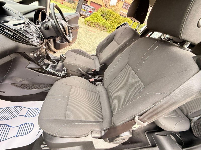 FORD B-MAX