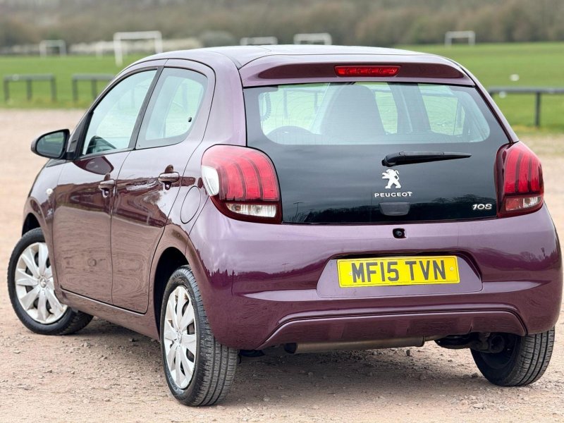 PEUGEOT