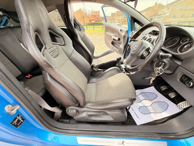 VAUXHALL CORSA