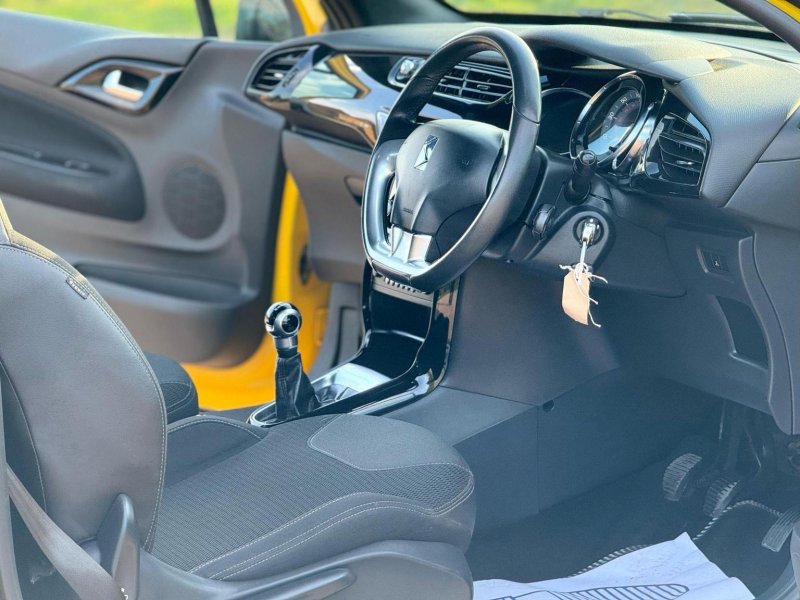 CITROEN DS3
