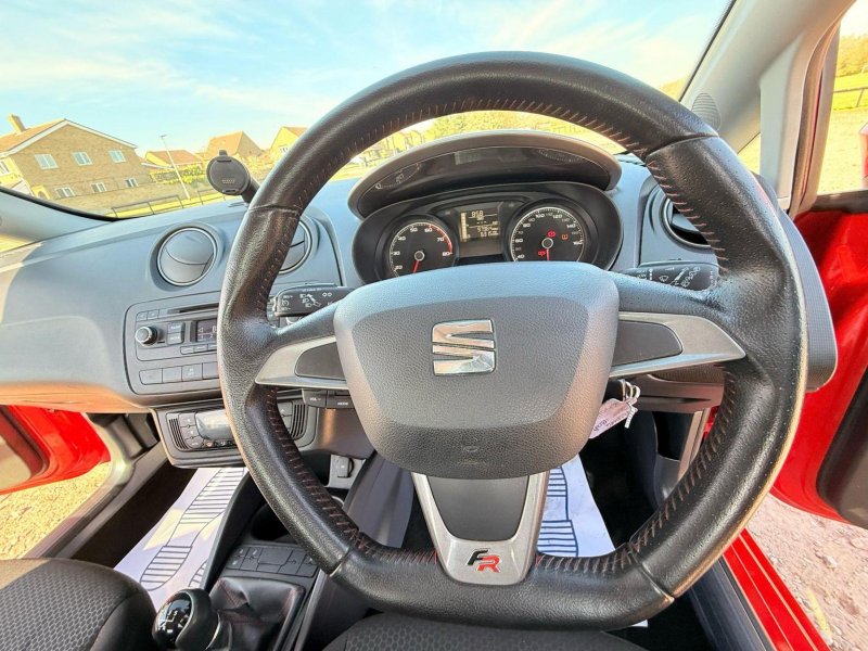 SEAT IBIZA
