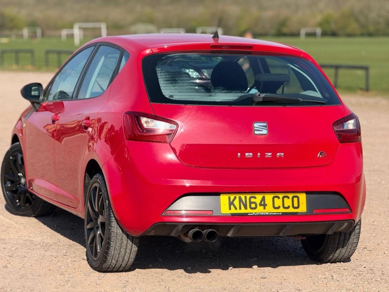 SEAT IBIZA