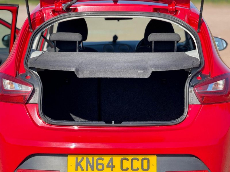 SEAT IBIZA