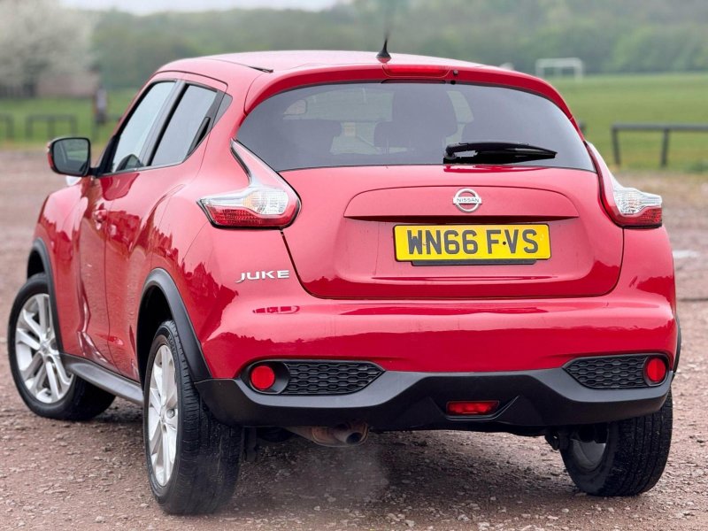 NISSAN JUKE