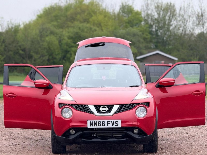 NISSAN JUKE