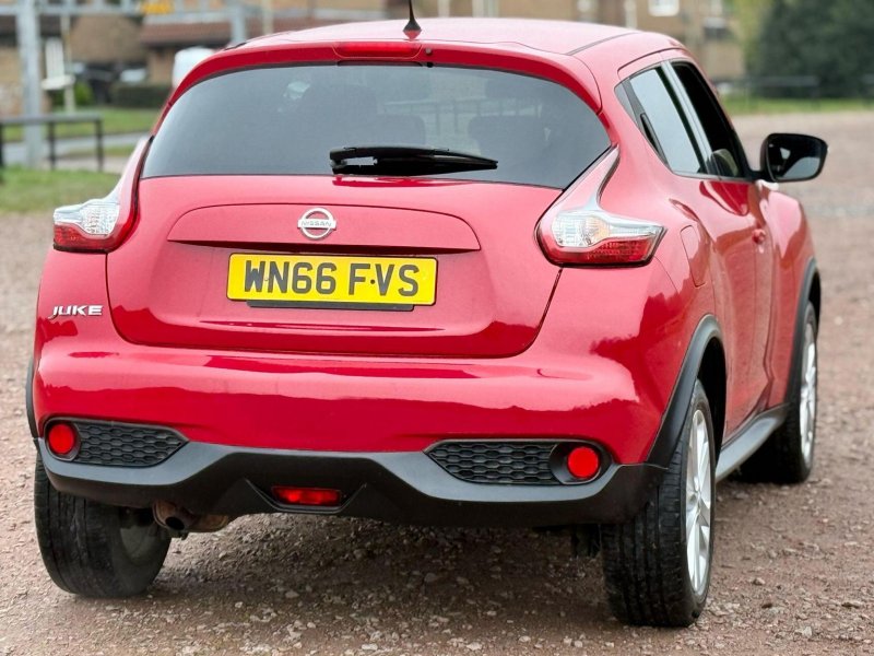 NISSAN JUKE