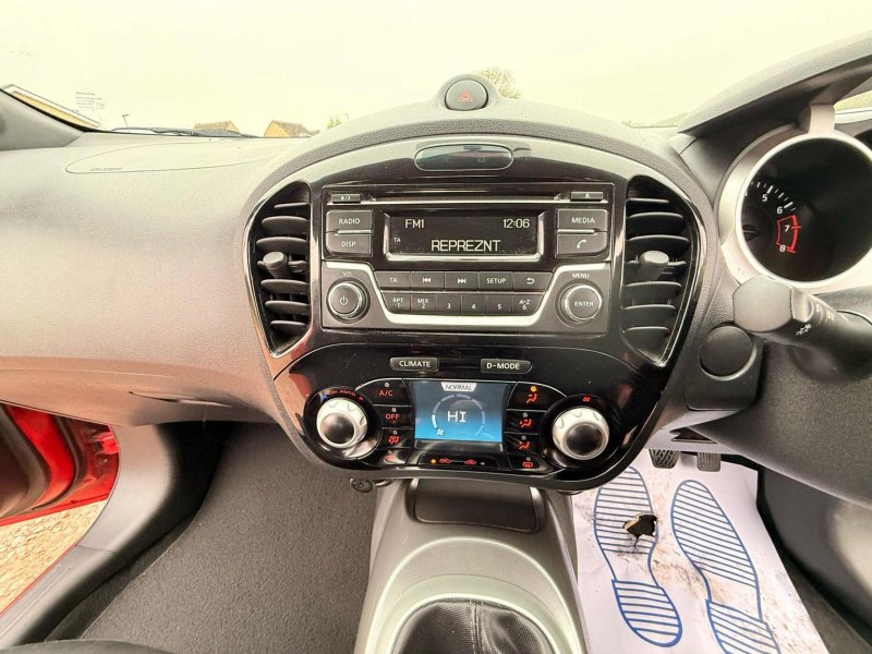 NISSAN JUKE
