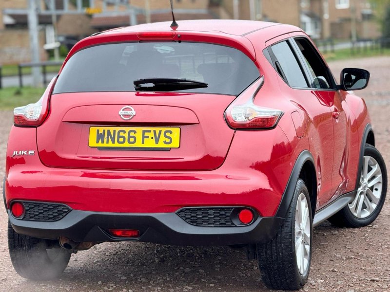 NISSAN JUKE