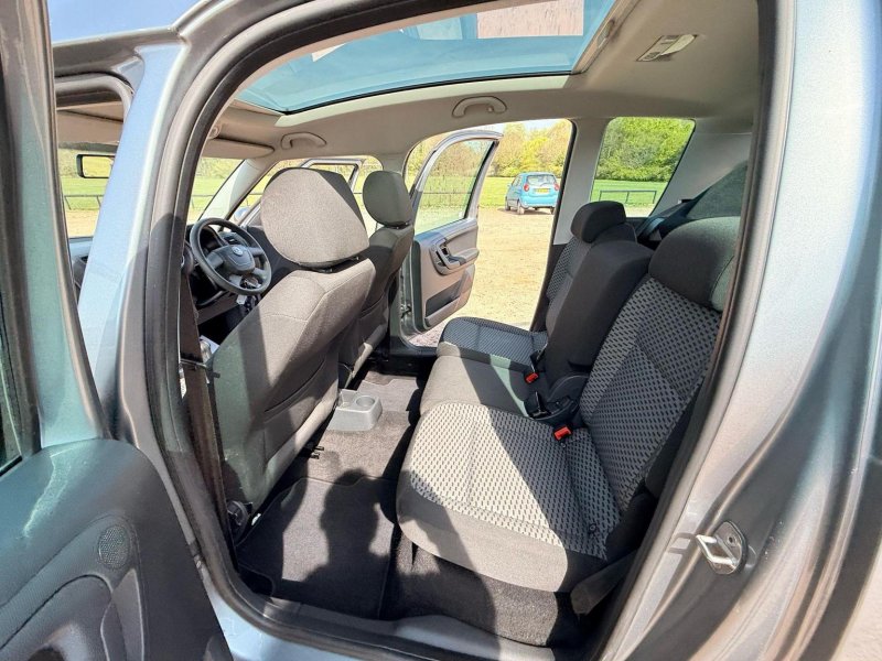 SKODA ROOMSTER