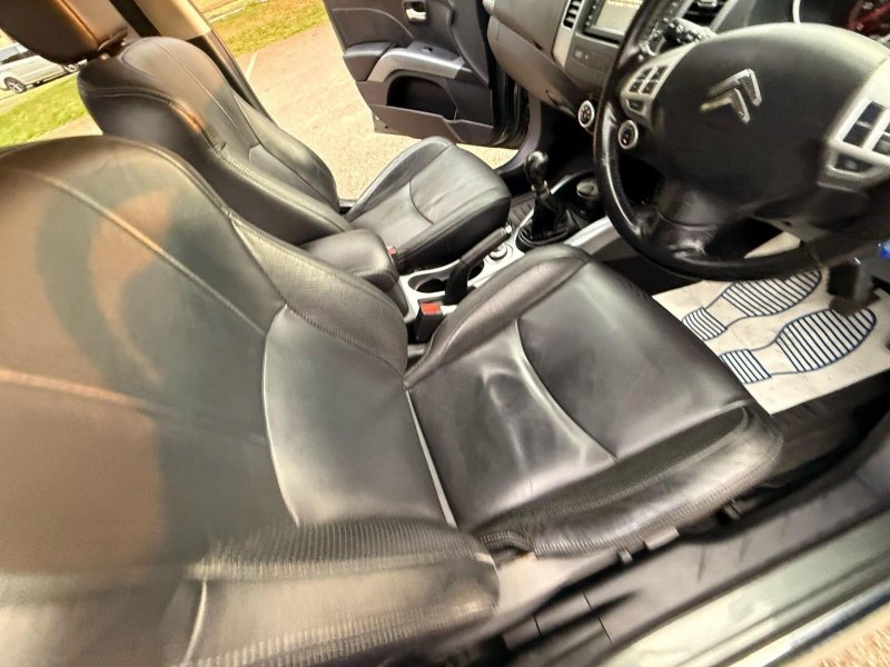 CITROEN C-CROSSER