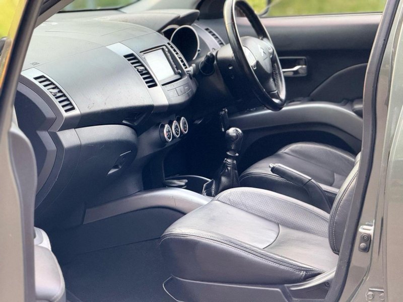 CITROEN C-CROSSER