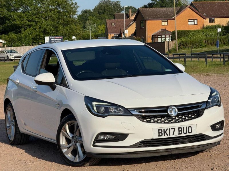 VAUXHALL ASTRA
