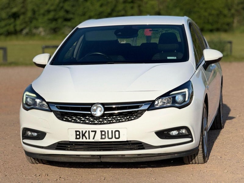 VAUXHALL ASTRA