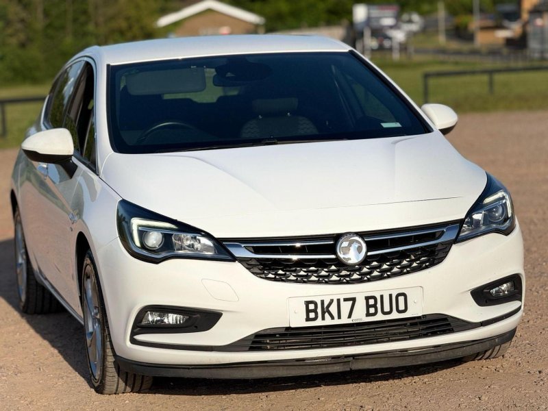 VAUXHALL ASTRA