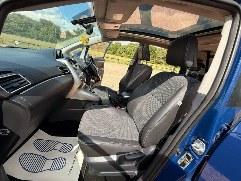 TOYOTA VERSO