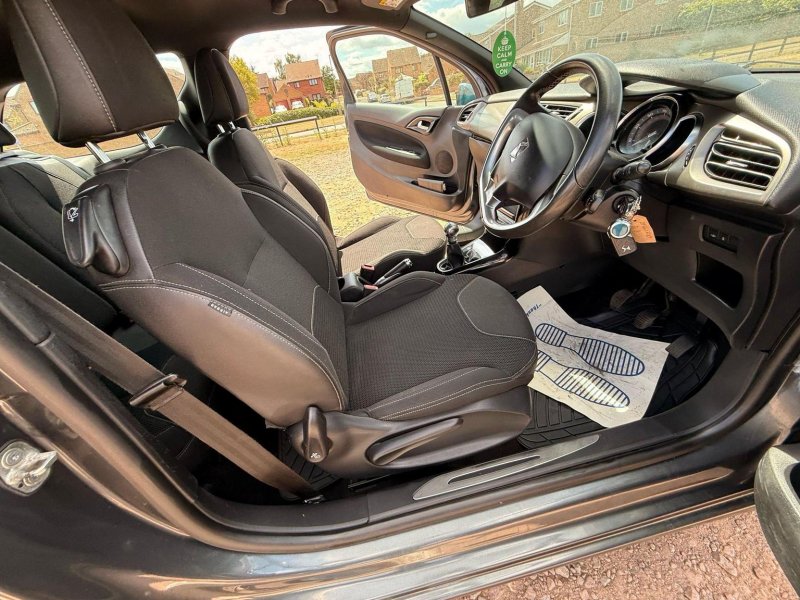 DS AUTOMOBILES DS 3
