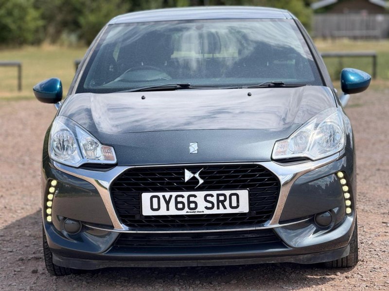 DS AUTOMOBILES DS 3