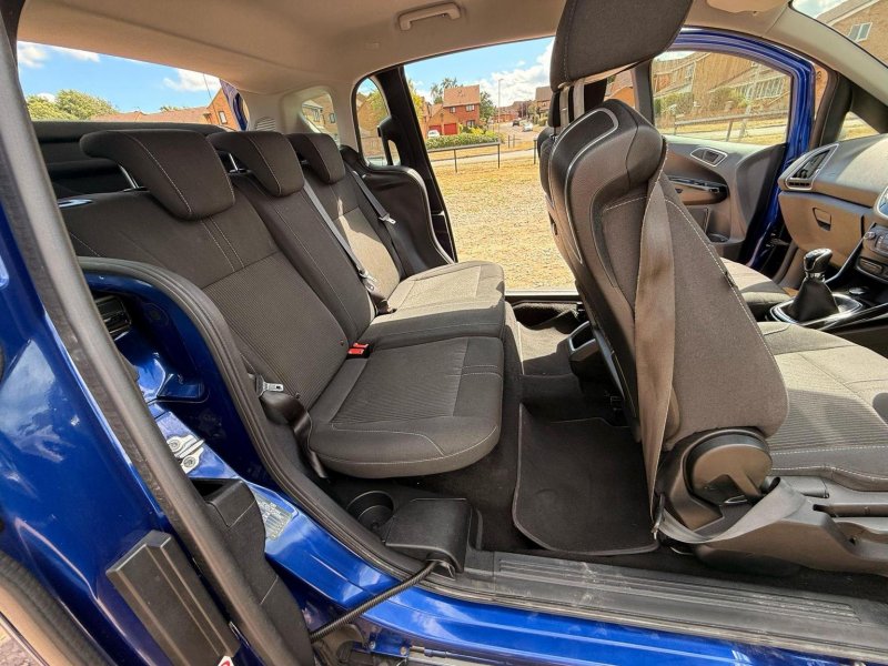 FORD B-MAX