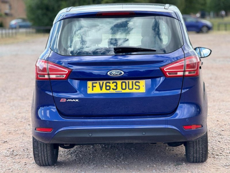 FORD B-MAX