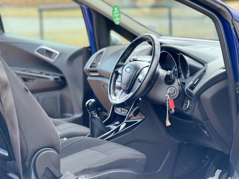 FORD B-MAX