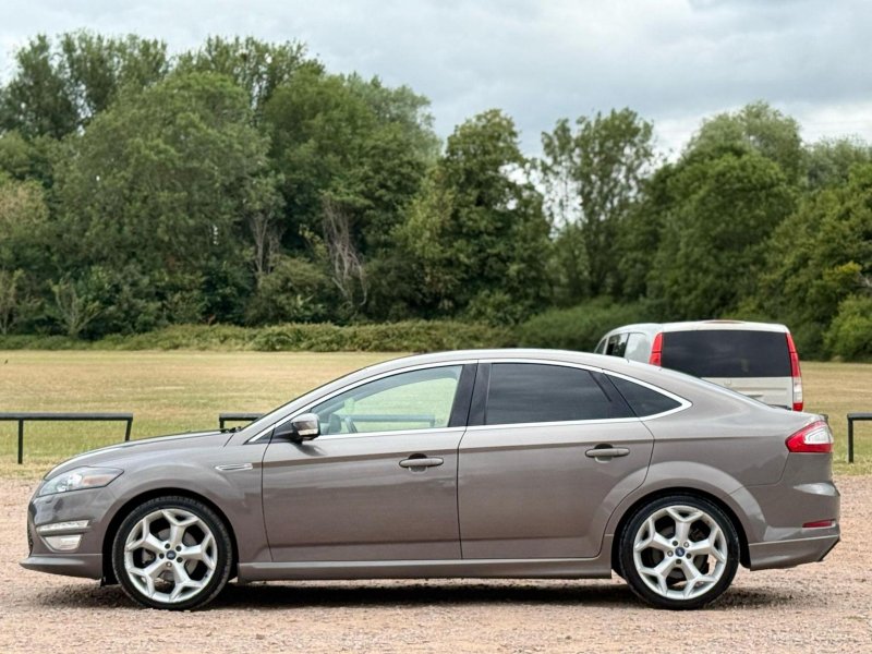 FORD MONDEO