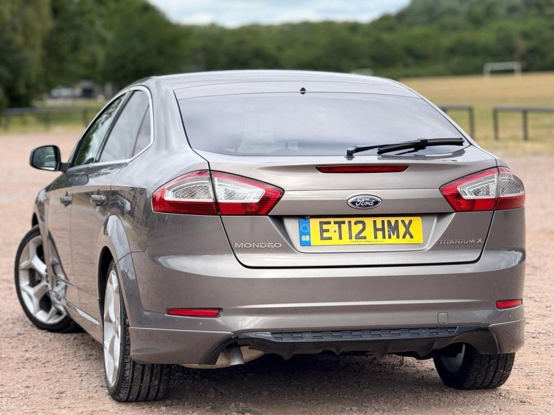 FORD MONDEO