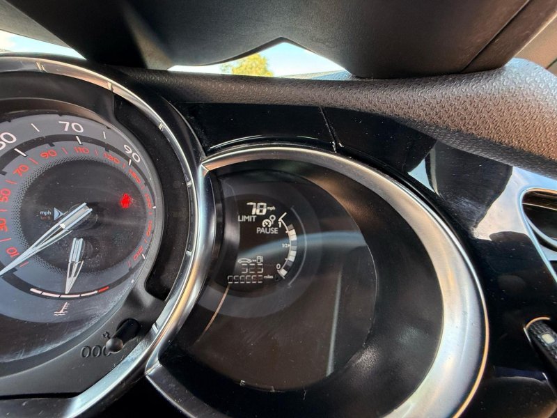 DS AUTOMOBILES DS 3