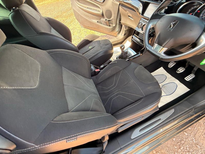 DS AUTOMOBILES DS 3