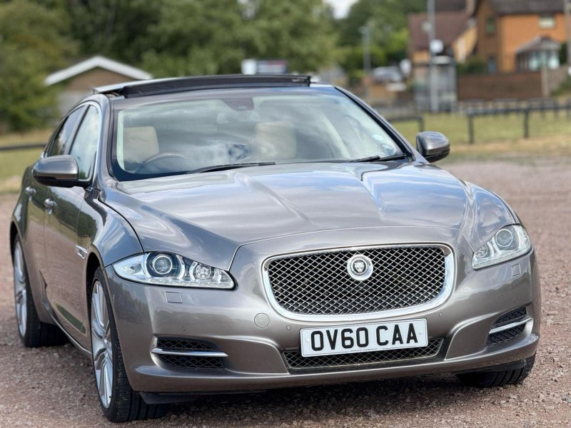 JAGUAR XJ