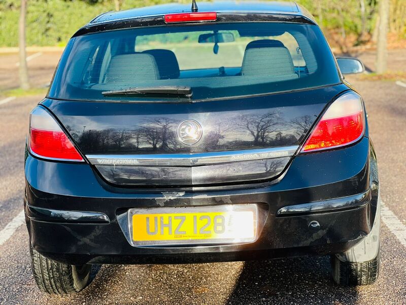 VAUXHALL ASTRA