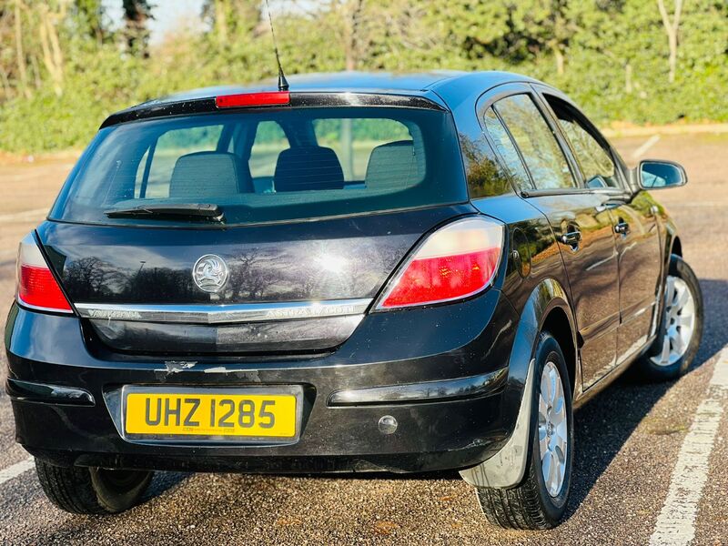 VAUXHALL ASTRA