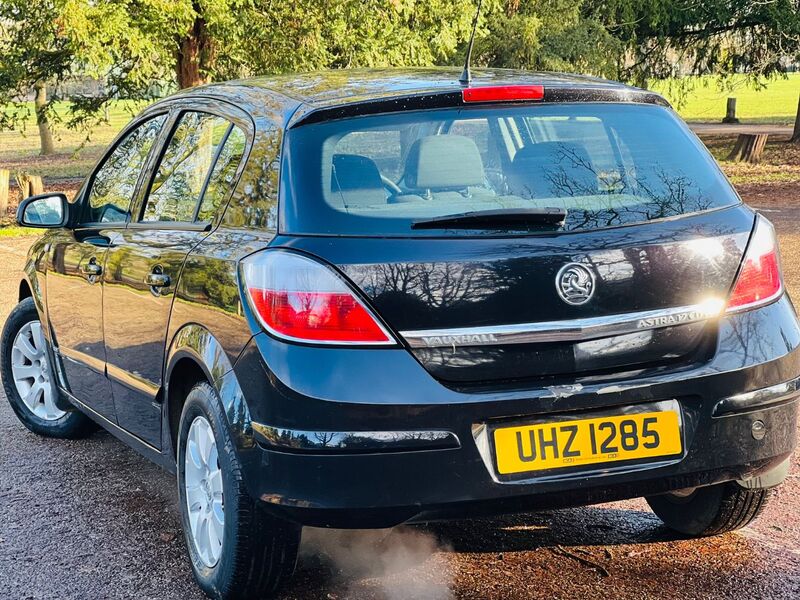 VAUXHALL ASTRA