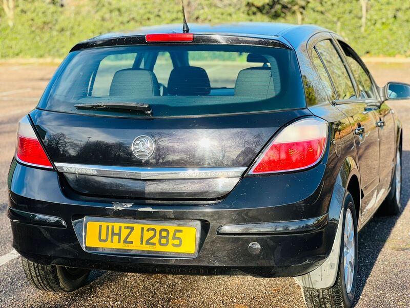 VAUXHALL ASTRA