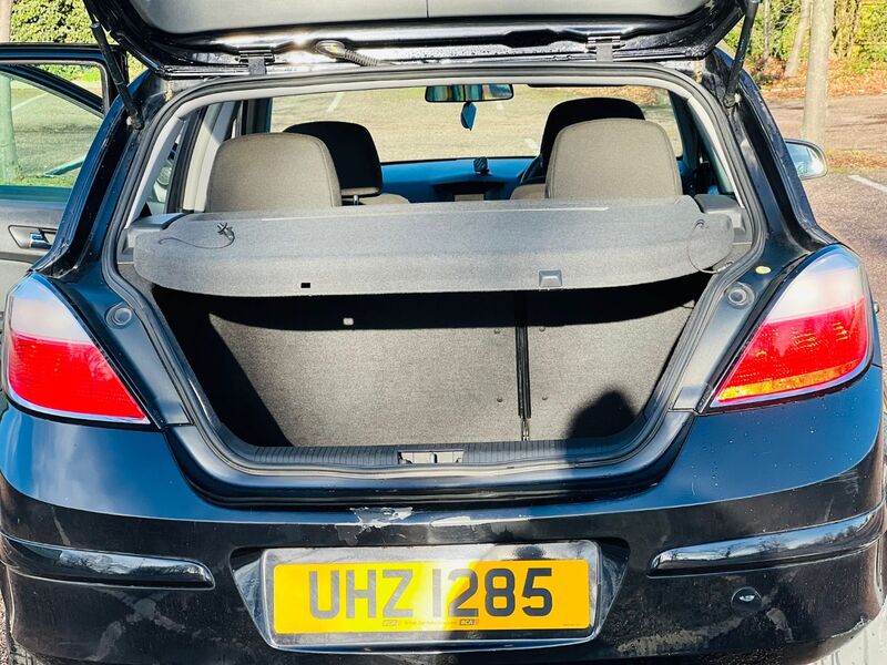 VAUXHALL ASTRA