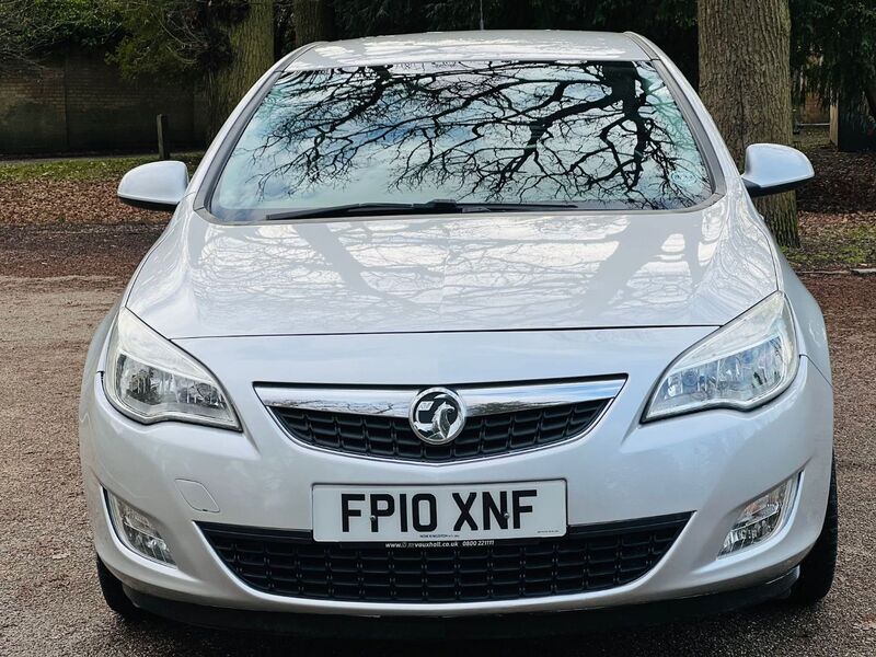 VAUXHALL ASTRA