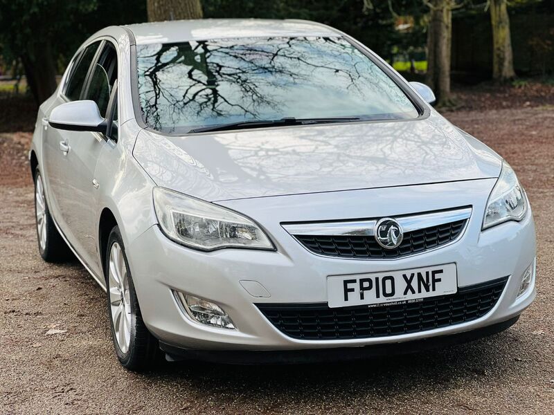 VAUXHALL ASTRA