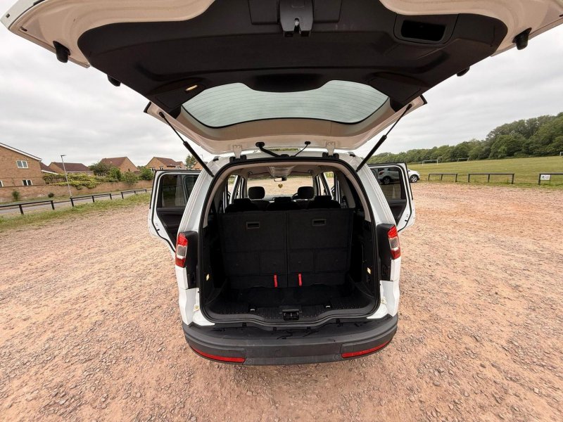 FORD GALAXY