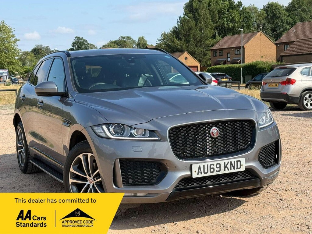 2019 Jaguar F-pace
