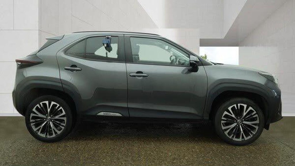 2023 Toyota YARIS CROSS